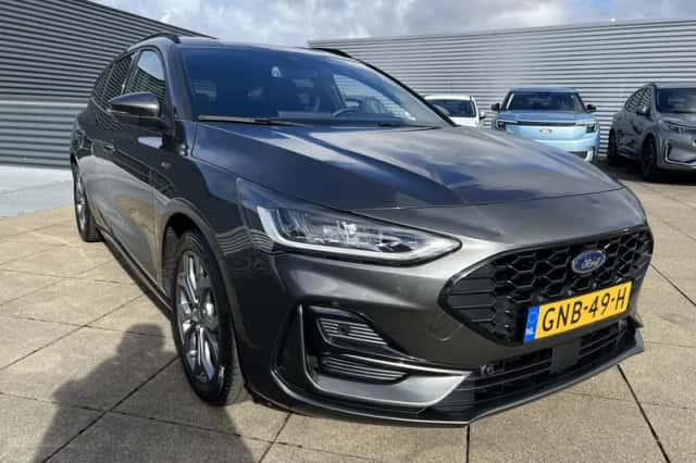 Ford Focus (2024) thumbnail 6