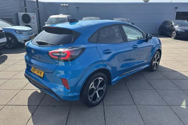 Ford Puma (2025) thumbnail 2