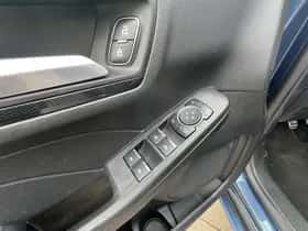 Ford Kuga (2021) thumbnail 16