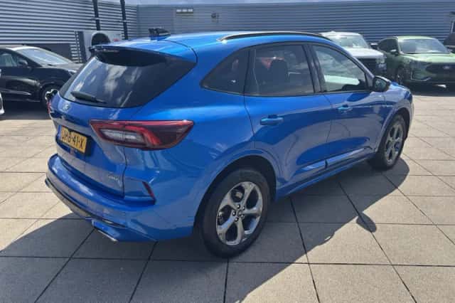 Ford Kuga (2025) thumbnail 2