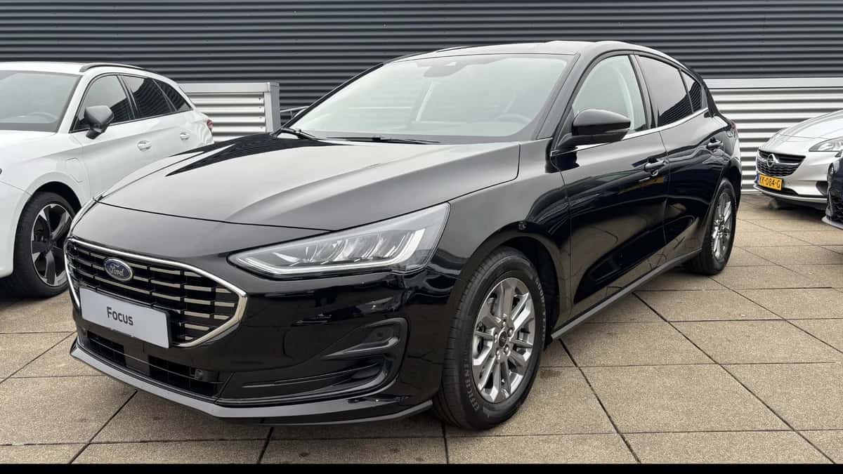 Ford Focus (2025) — foto 1
