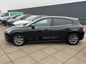 Ford Focus (2025) thumbnail 5