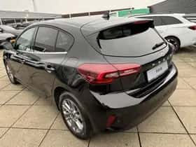 Ford Focus (2025) thumbnail 6