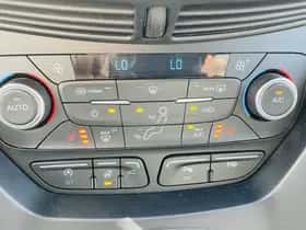 Ford Kuga (2017) thumbnail 13