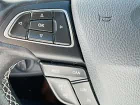 Ford Kuga (2017) thumbnail 16