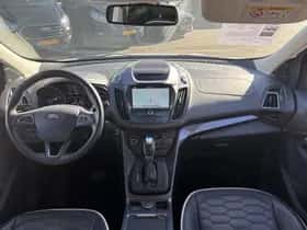 Ford Kuga (2017) thumbnail 3