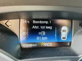 Ford Kuga (2017) thumbnail 40
