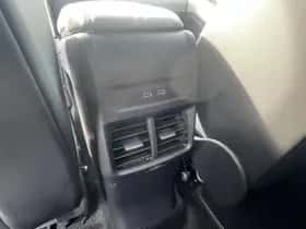 Ford Explorer (2024) thumbnail 24