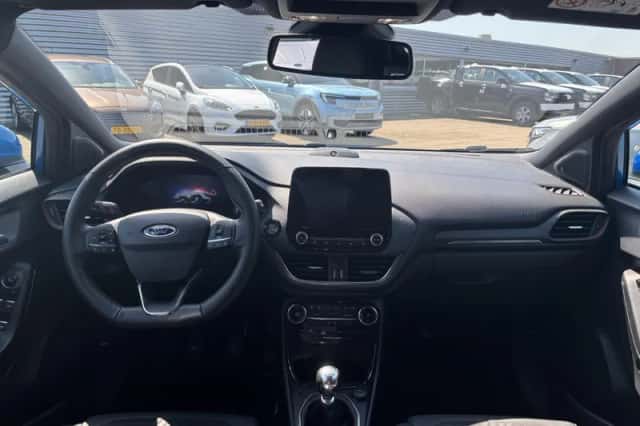 Ford Puma (2023) thumbnail 3