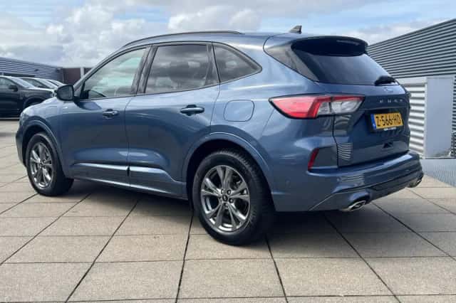 Ford Kuga (2024) thumbnail 3