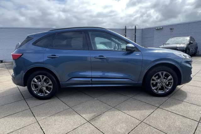 Ford Kuga (2024) thumbnail 6