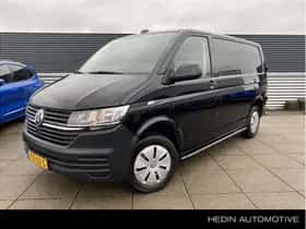 Volkswagen Transporter (2023) thumbnail 1