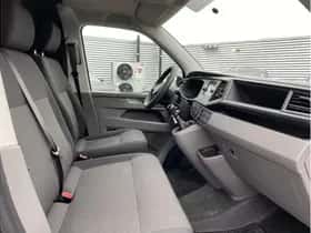 Volkswagen Transporter (2023) thumbnail 20