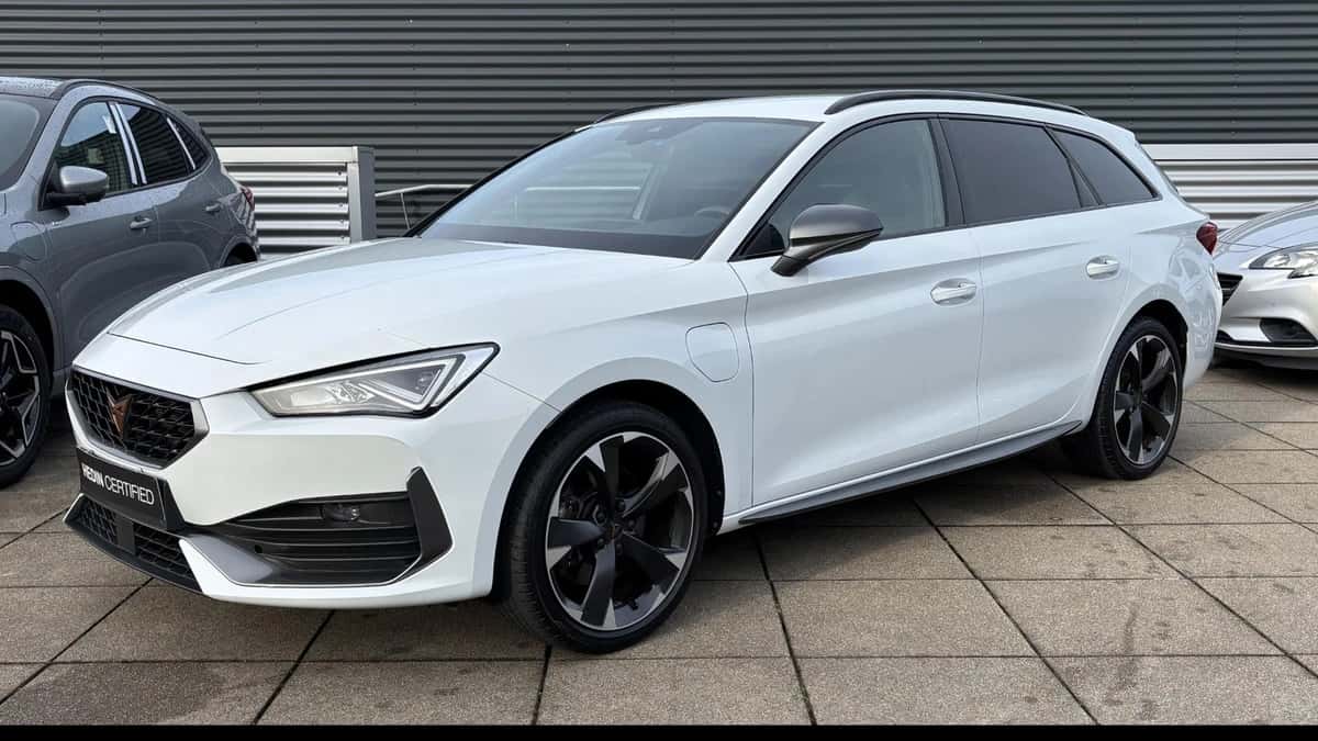 CUPRA Leon Sportstourer (2022) — foto 1