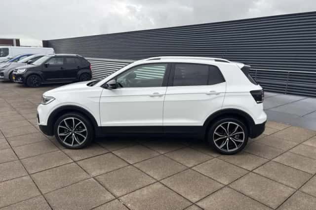 Volkswagen T-Cross (2023) thumbnail 4