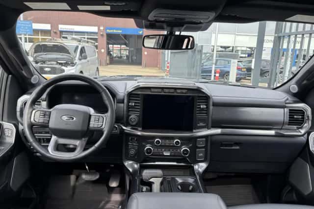 Ford F-150 (2024) thumbnail 2