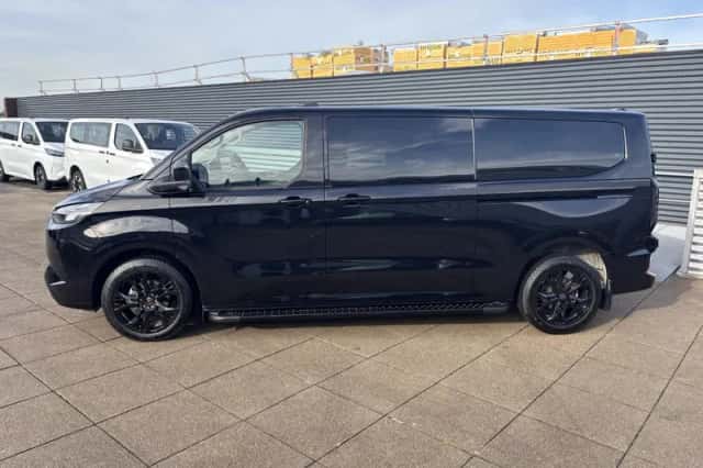 Ford Transit Custom (2024) thumbnail 5