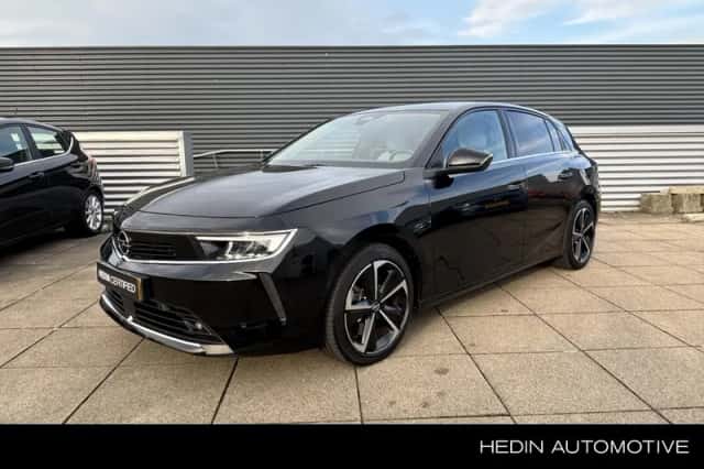 Opel Astra (2023) thumbnail 1