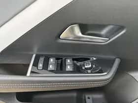 Opel Astra (2023) thumbnail 16