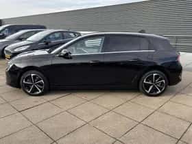Opel Astra (2023) thumbnail 6