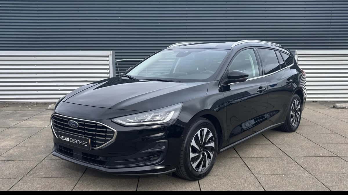 Ford Focus (2022) — foto 1