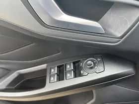 Ford Focus (2022) thumbnail 16