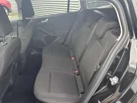 Ford Focus (2022) thumbnail 28