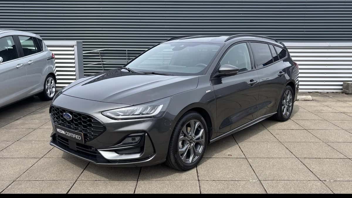Ford Focus (2023) — foto 1