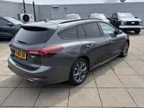 Ford Focus (2023) thumbnail 2