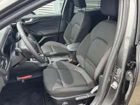 Ford Focus (2023) thumbnail 15