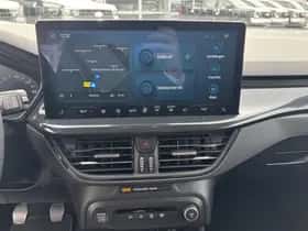 Ford Focus (2023) thumbnail 21