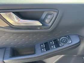 Ford Kuga (2020) thumbnail 14