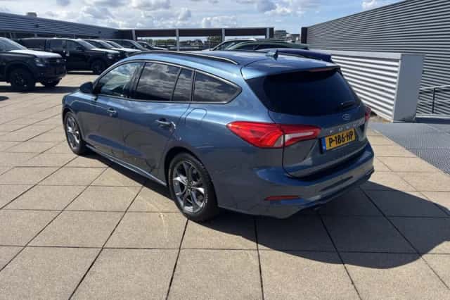 Ford Focus (2020) thumbnail 6