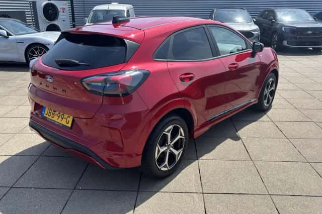 Ford Puma (2025) thumbnail 2