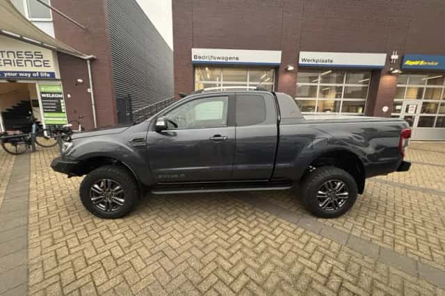 Ford Ranger (2020) thumbnail 2