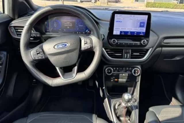 Ford Puma (2022) thumbnail 3