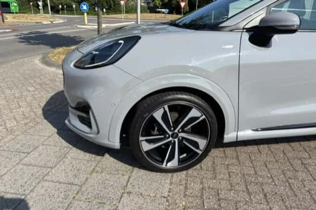 Ford Puma (2022) thumbnail 4