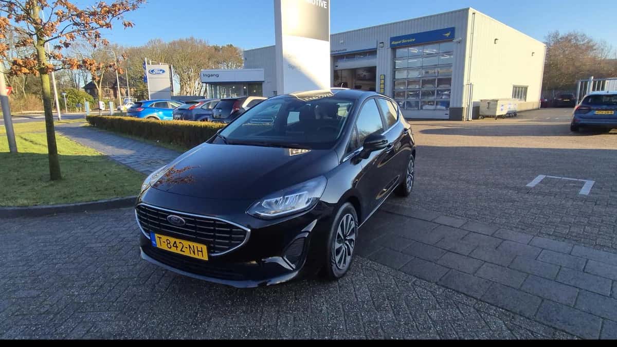 Ford Fiesta (2023) — foto 1
