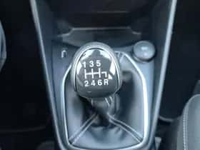 Ford Fiesta (2023) thumbnail 2