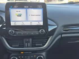 Ford Fiesta (2023) thumbnail 3