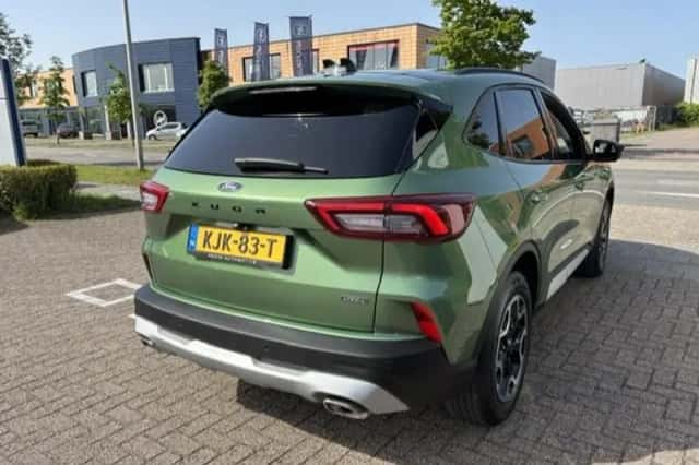 Ford Kuga (2025) thumbnail 2
