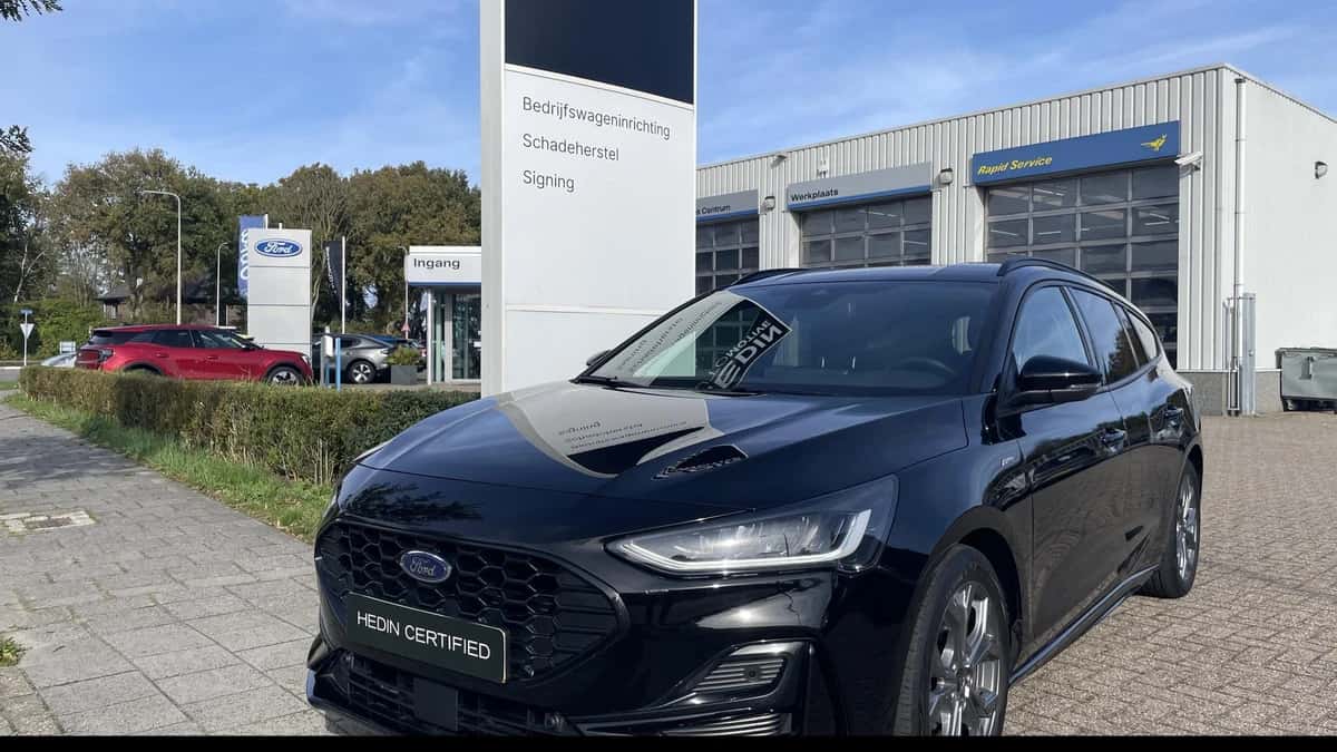 Ford Focus (2024) — foto 1