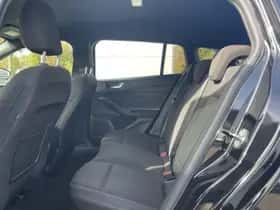 Ford Focus (2024) thumbnail 15