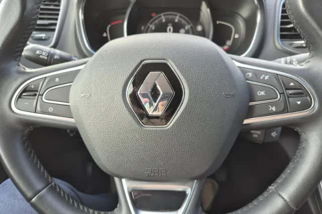 Renault Grand Scénic (2017) thumbnail 5
