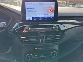 Ford Kuga (2022) thumbnail 12