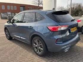 Ford Kuga (2022) thumbnail 19