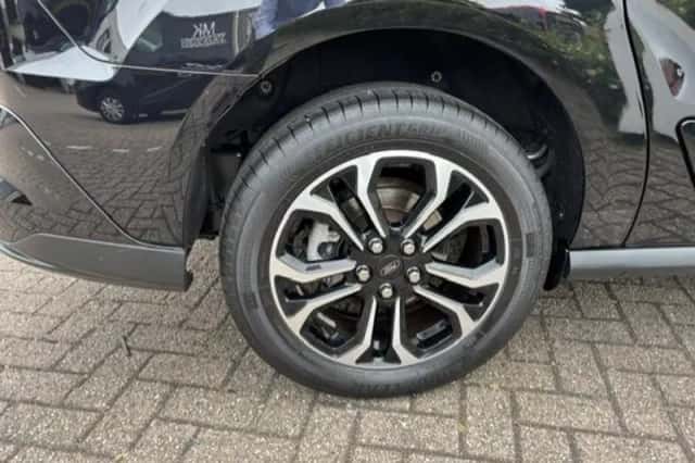 Ford Transit Connect (2021) thumbnail 4