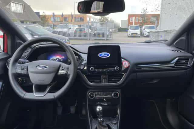 Ford Puma (2023) thumbnail 3
