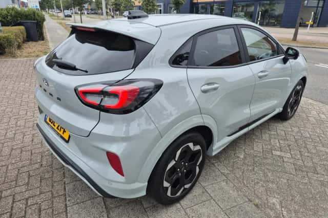 Ford Puma (2024) thumbnail 2