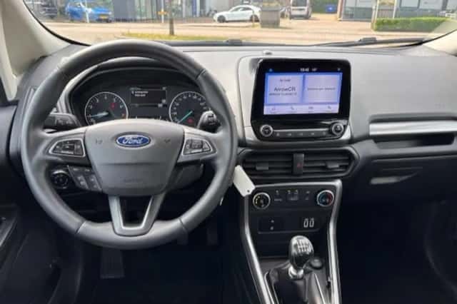 Ford EcoSport (2020) thumbnail 3